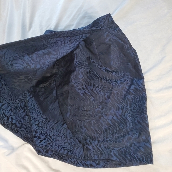 Miss Sixty Brocade Tulip Wrap Skirt Blue Black Animal Print - Picture 8 of 12